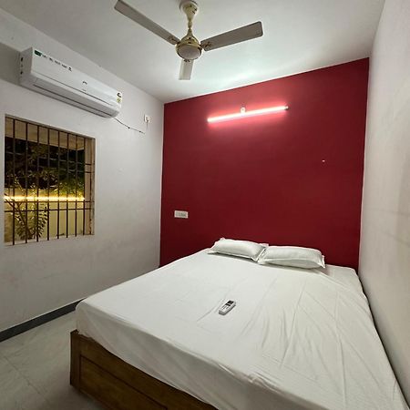 Arunachala Sashwin Guest House Tiruvannamalai Bagian luar foto