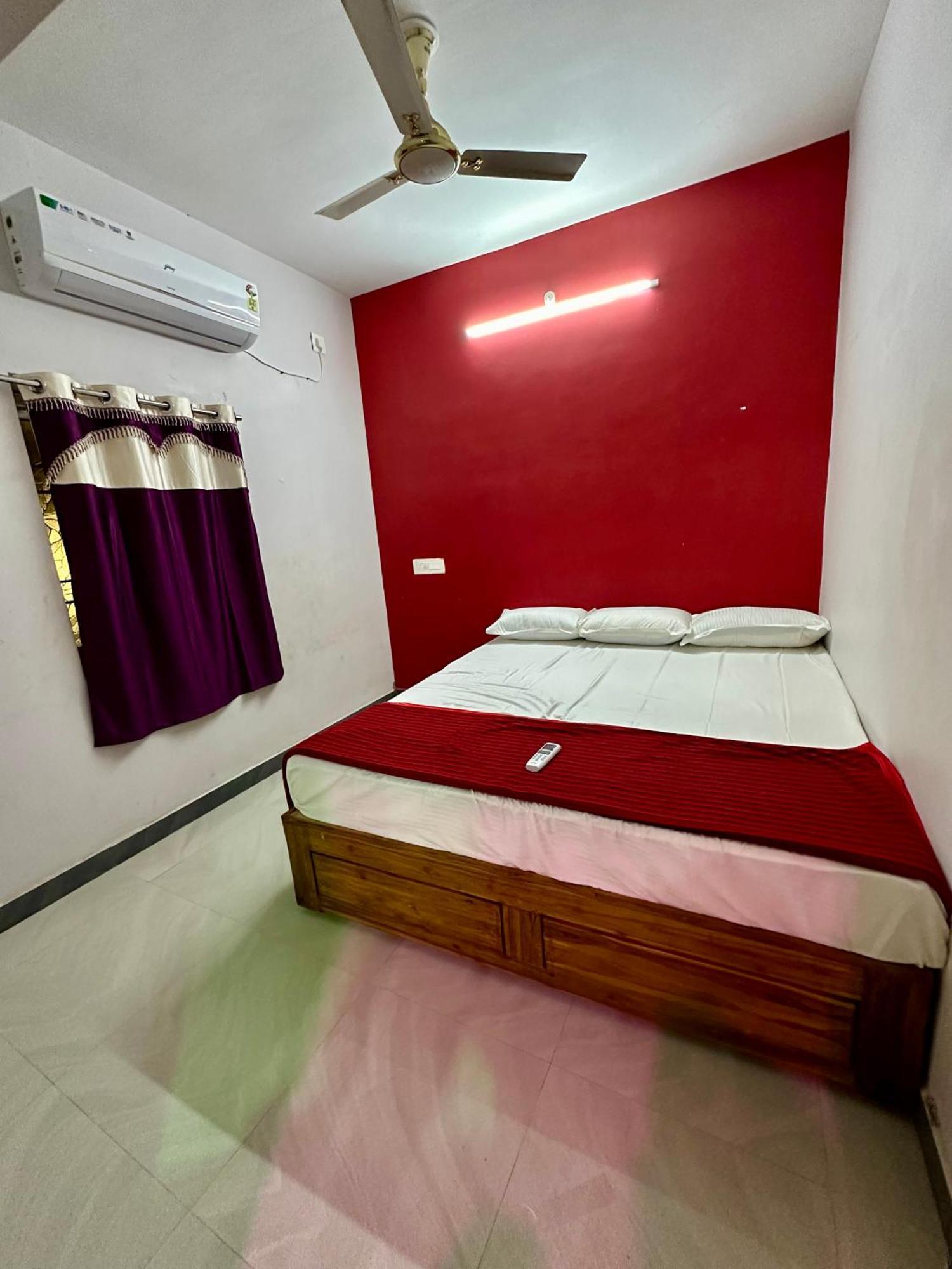Arunachala Sashwin Guest House Tiruvannamalai Bagian luar foto